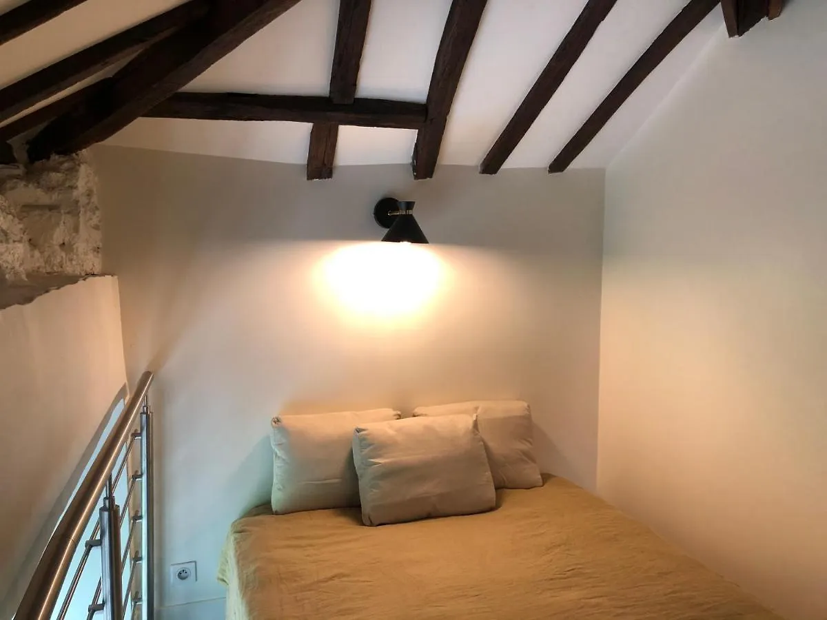 Suites Rive Gauche - Maison Montmartre - Chez Ludo Paris 0*,  France